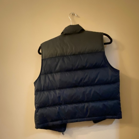 Club Monaco Puff Vest - Picture 4 of 4